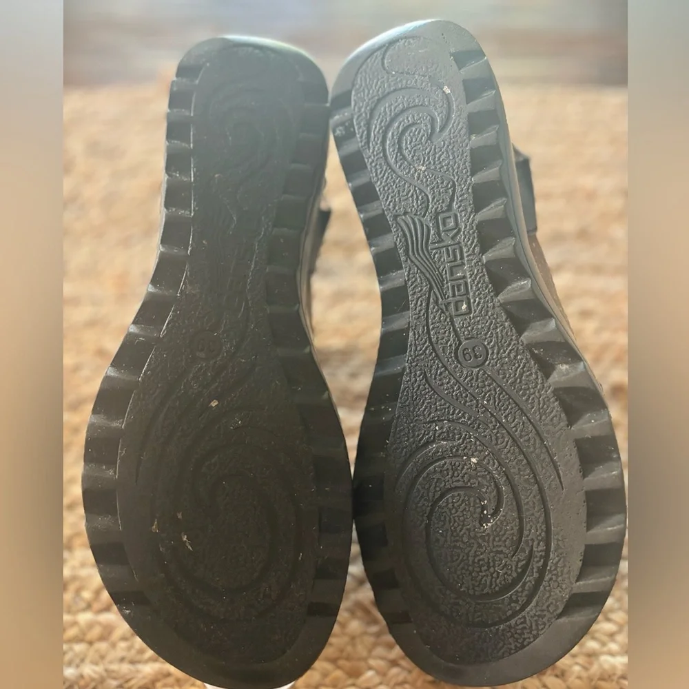 Dansko preowned well